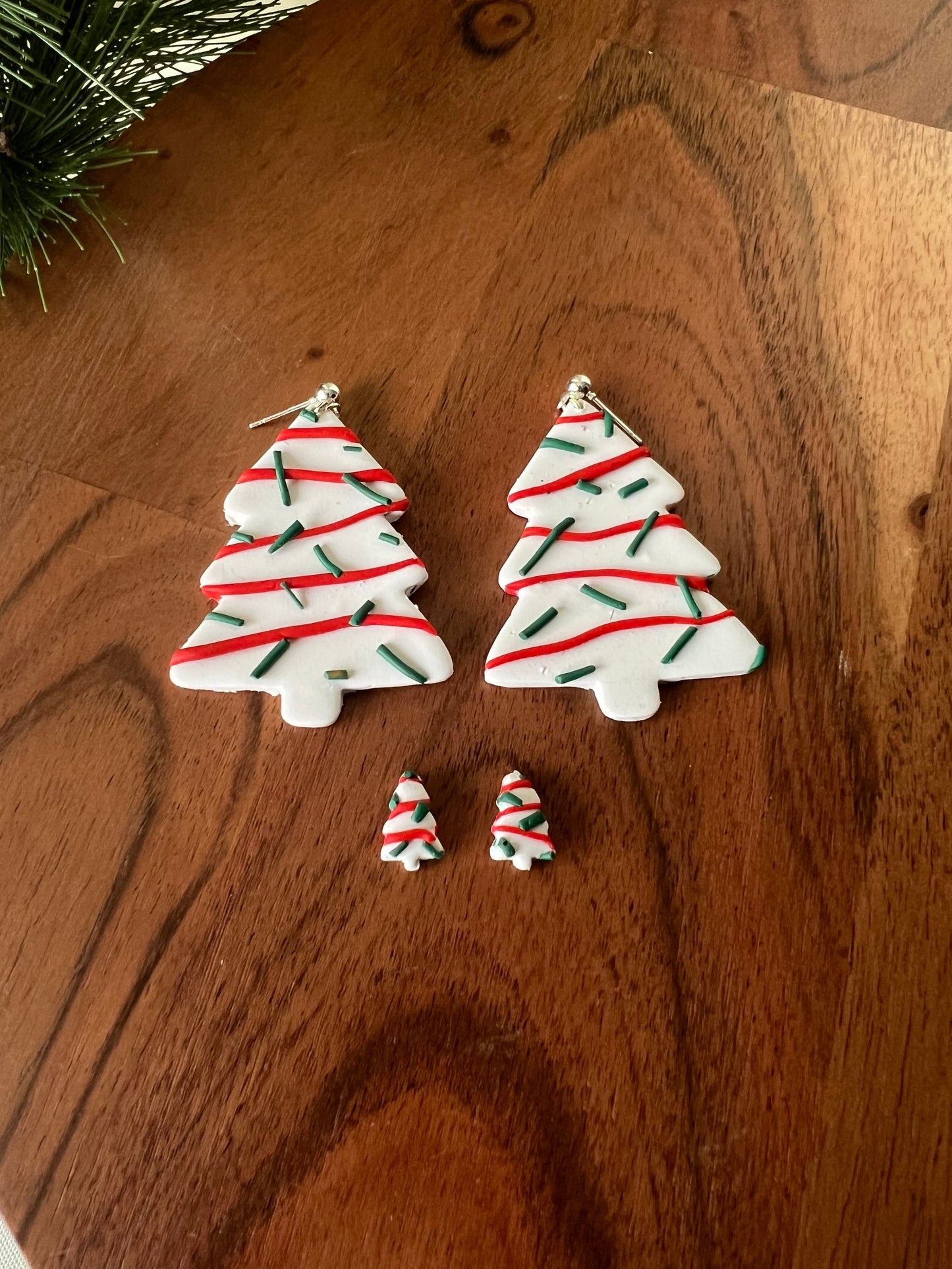 christmas cake earrings