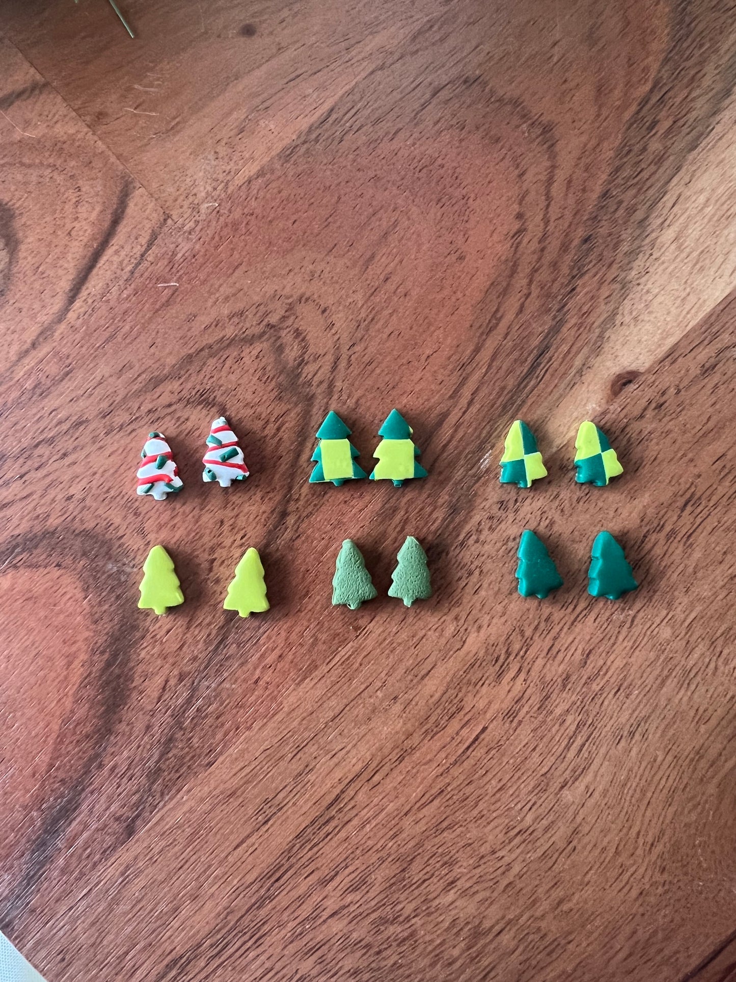 christmas tree studs